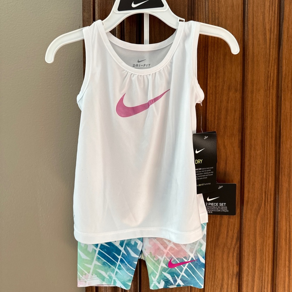 NIKE baby girl 12 month short set